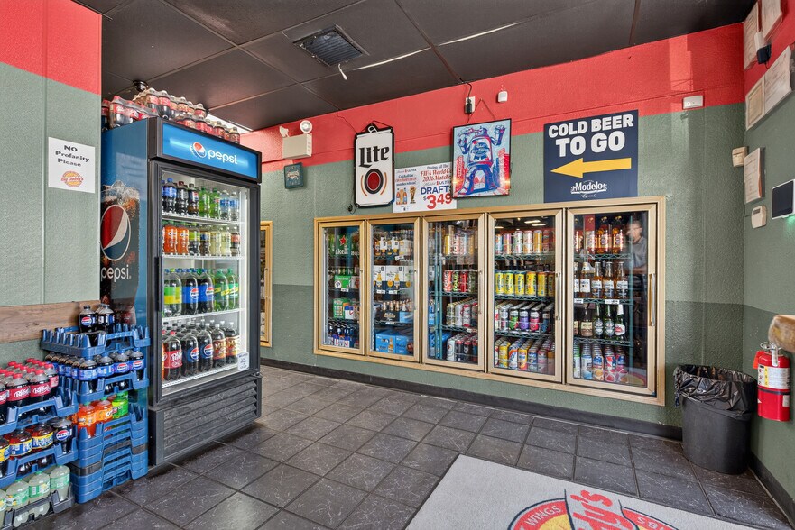 More Photos Of 204 Cumberland St, Lebanon Restaurant For Sale
