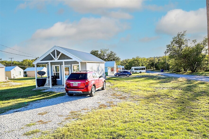More Photos Of 509 Ussery St, Bowie Manufactured Housing Mobile Home Park For Sale