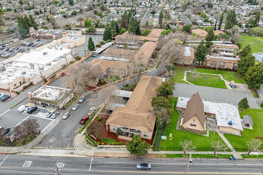 More Photos Of 2451 Olivera Rd, Concord Apartments For Sale