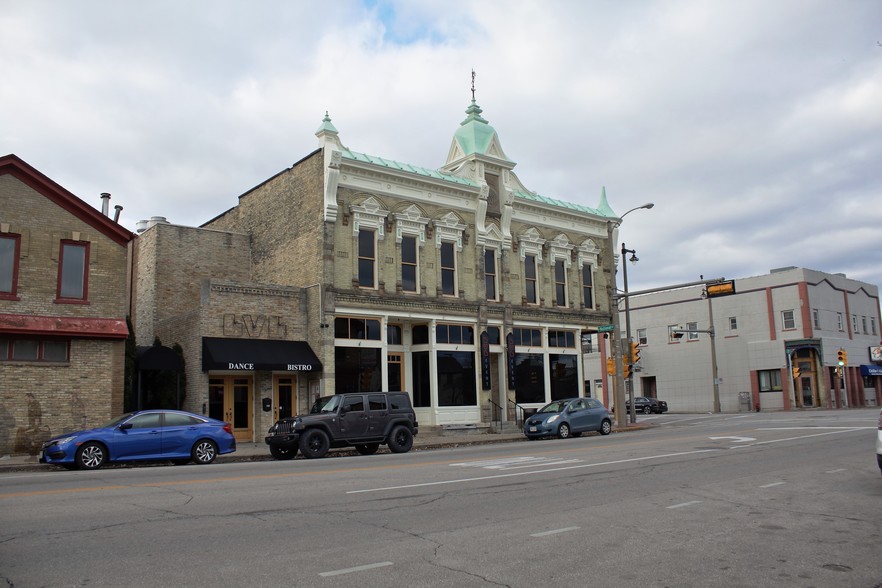 Primary Photo Of 801-809 S 2nd St, Milwaukee Bar For Sale