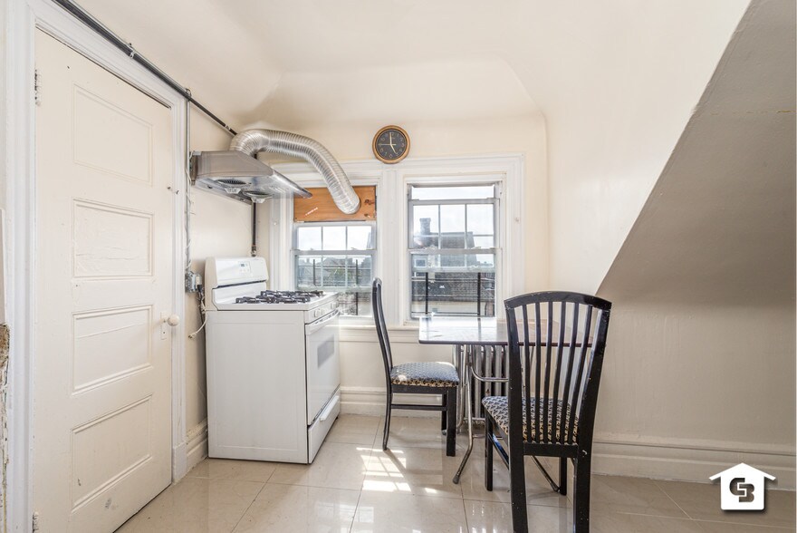 More Photos Of 3815 Sea Gate Ave, Brooklyn Apartments For Sale