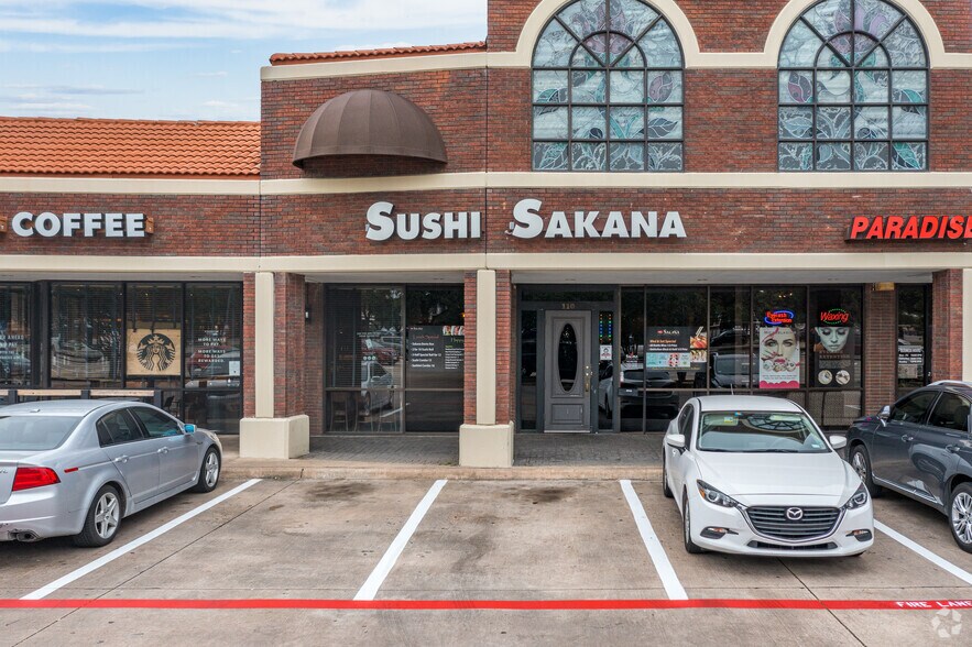 More Photos Of 3000 Custer Rd, Plano General Retail For Lease