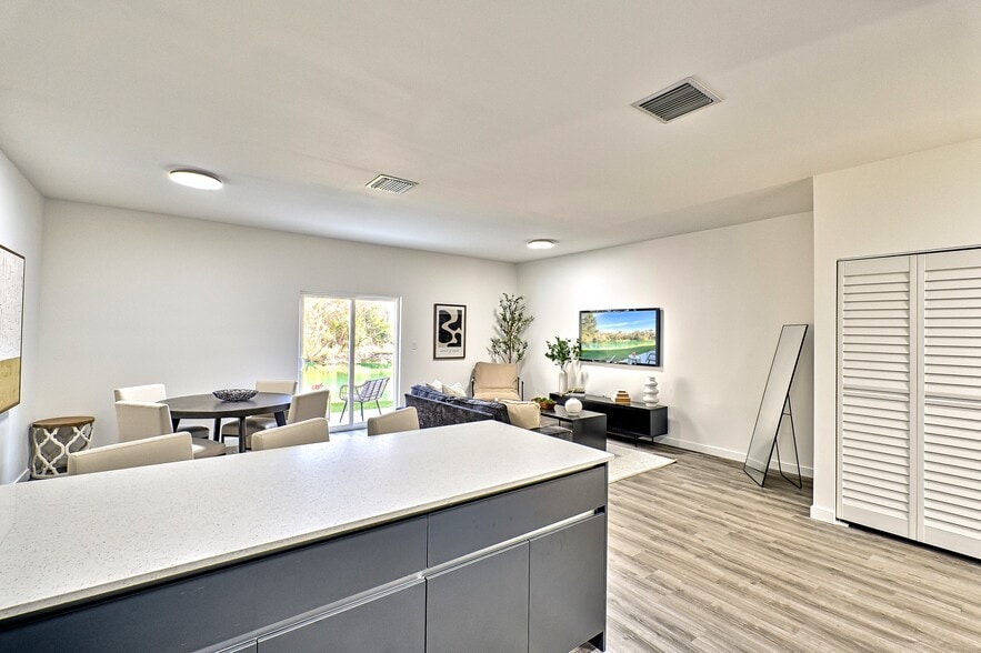 More Photos Of 1599 NW 29th Rd, Gainesville Multifamily For Sale