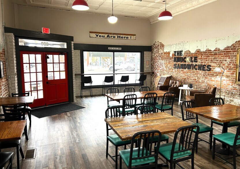 More Photos Of 200 W Main St, Council Grove Storefront Retail Residential For Sale