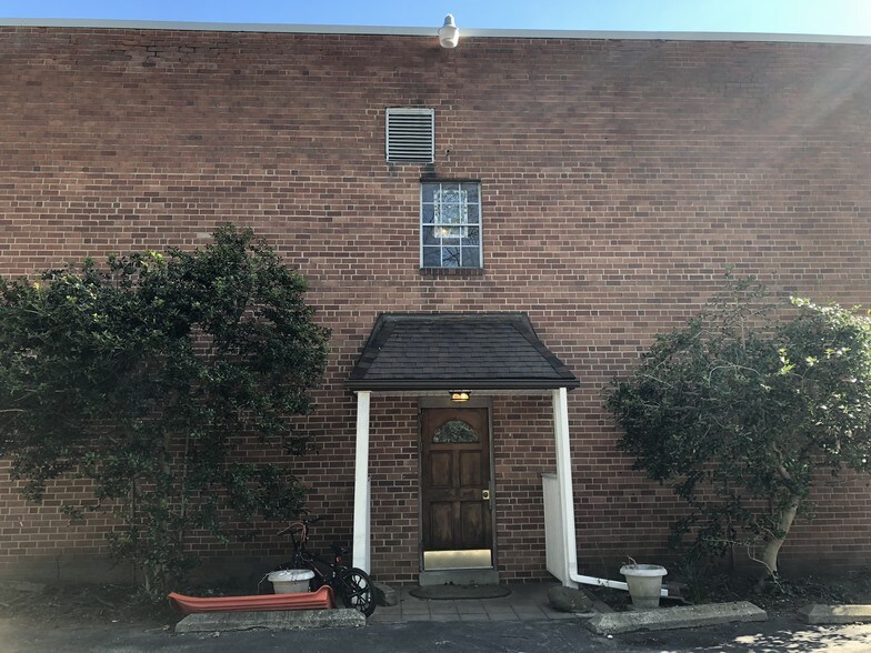 More Photos Of 256 Montgomery Ave, Haverford Apartments For Sale