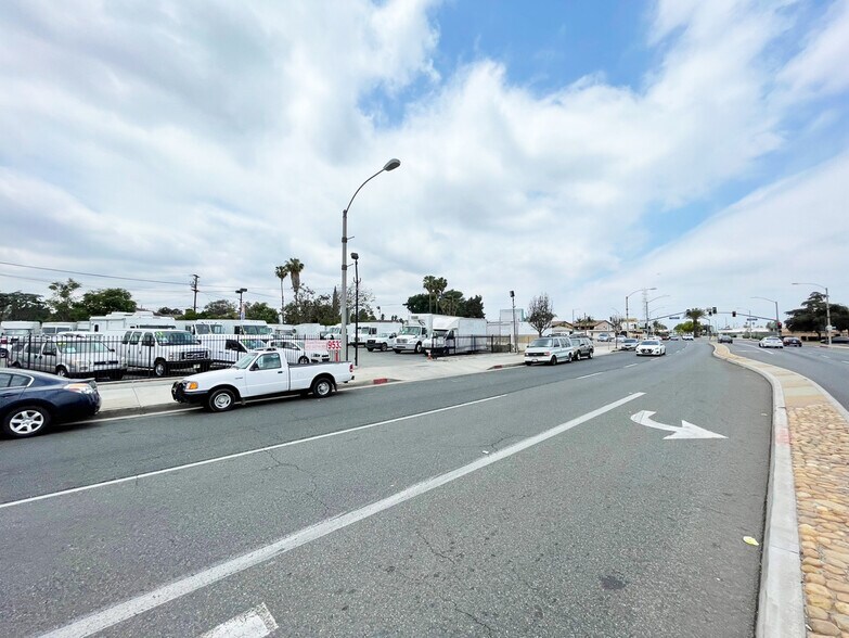 More Photos Of 9533 Atlantic Blvd, South Gate Auto Repair For Sale