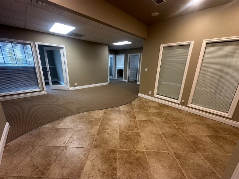 More Photos Of 2760 N Academy Blvd, Colorado Springs Loft Creative Space For Lease