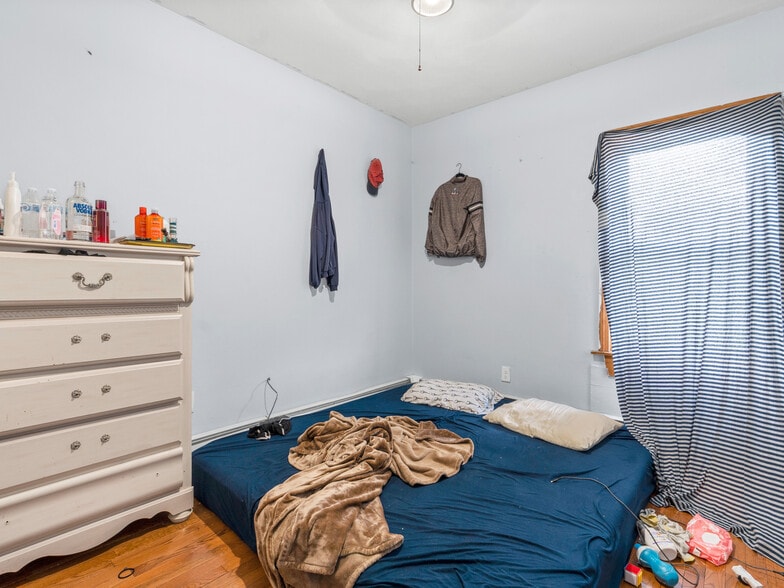 More Photos Of 144-145 Railroad St, Manville Multifamily For Sale