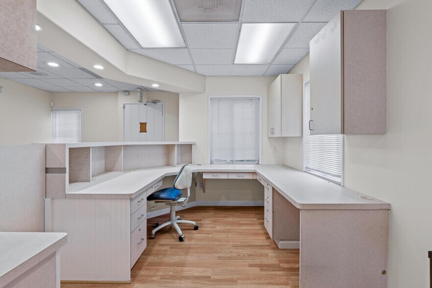 More Photos Of 1041 McKeever Ave, Hayward Medical For Sale