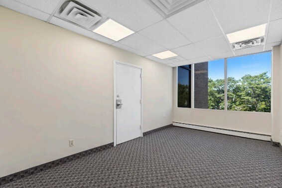 More Photos Of 155 N Dean St, Englewood Office For Lease