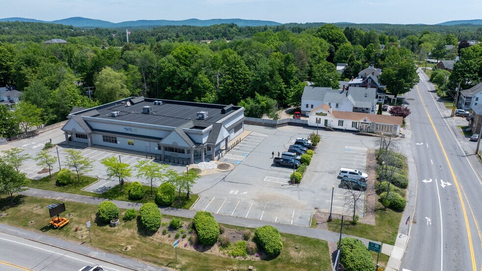More Photos Of 11 Turnpike St, Jaffrey Freestanding For Sale