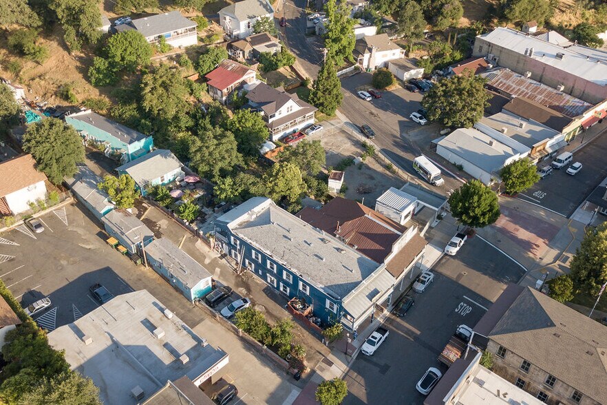 More Photos Of 18239 Main St, Jamestown Hotel For Sale