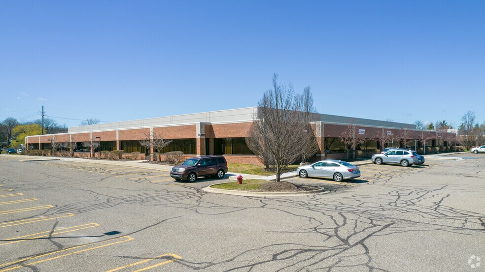 More Photos Of 26800 Meadowbrook Rd, Novi Research And Development For Lease