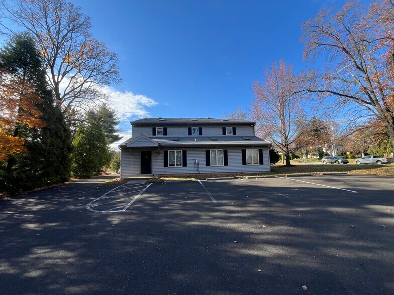 More Photos Of 1035 W Bristol Rd, Warminster Office For Lease