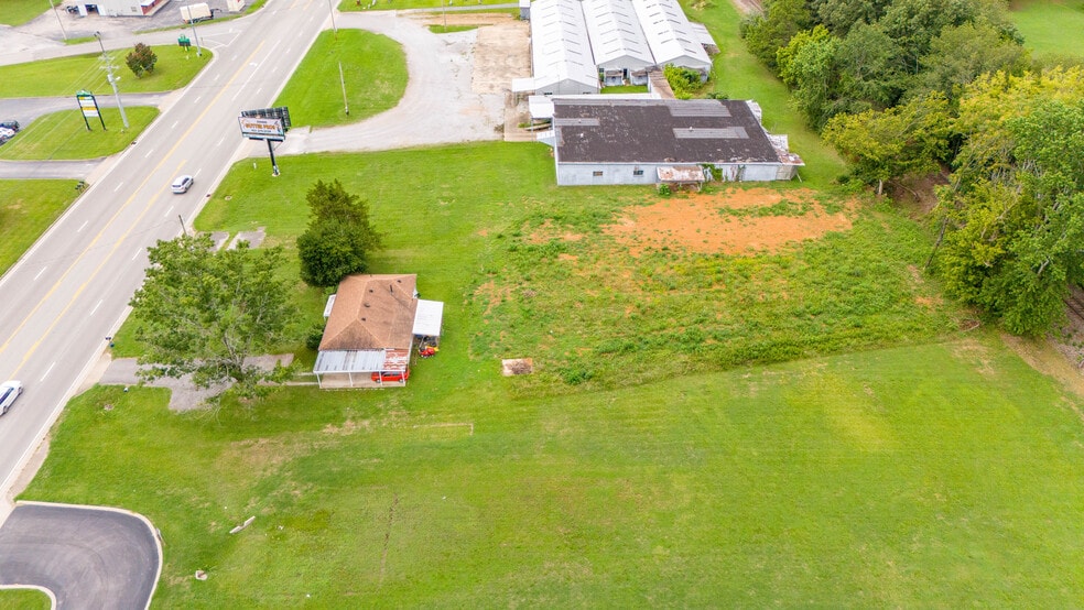 More Photos Of 309 N Military St, Loretto Land For Sale