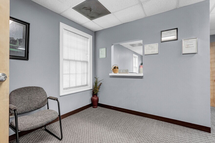 More Photos Of 4171 Marietta St, Powder Springs Medical For Lease