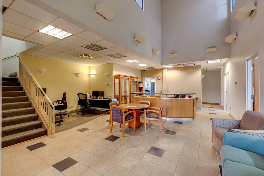 More Photos Of 5878 S Rapp St, Littleton Office For Sale