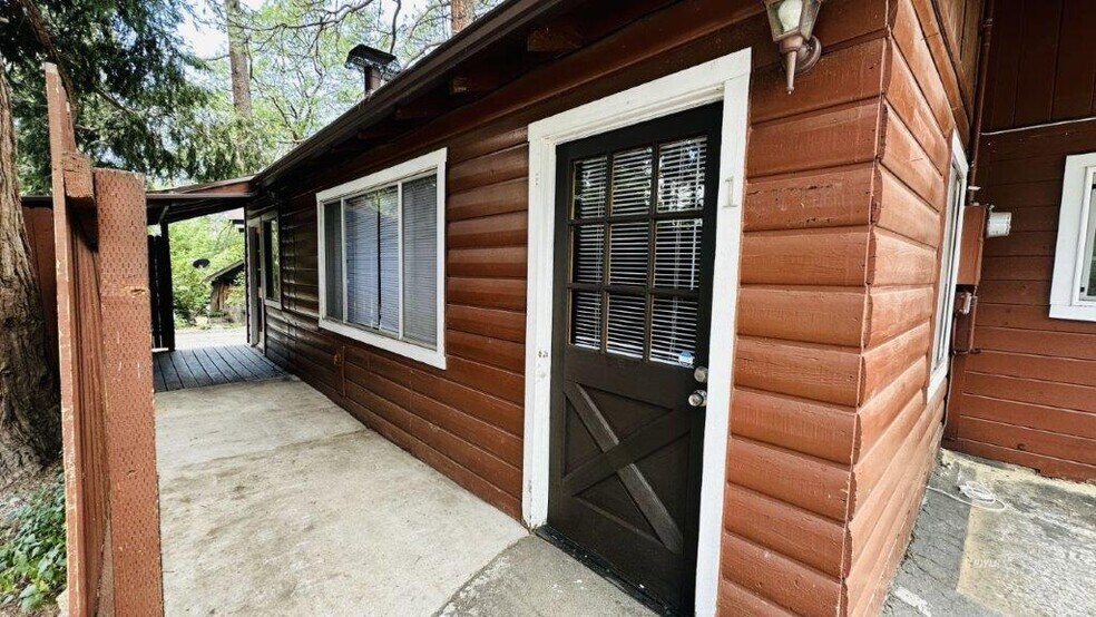 More Photos Of , Idyllwild-Pine Cove Multifamily For Sale