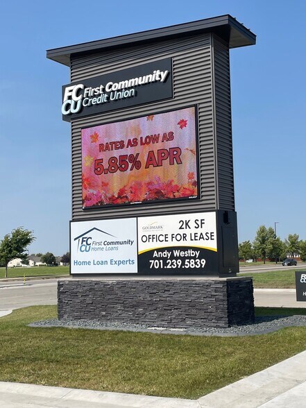 More Photos Of 2602 34th S st, Moorhead Office For Lease