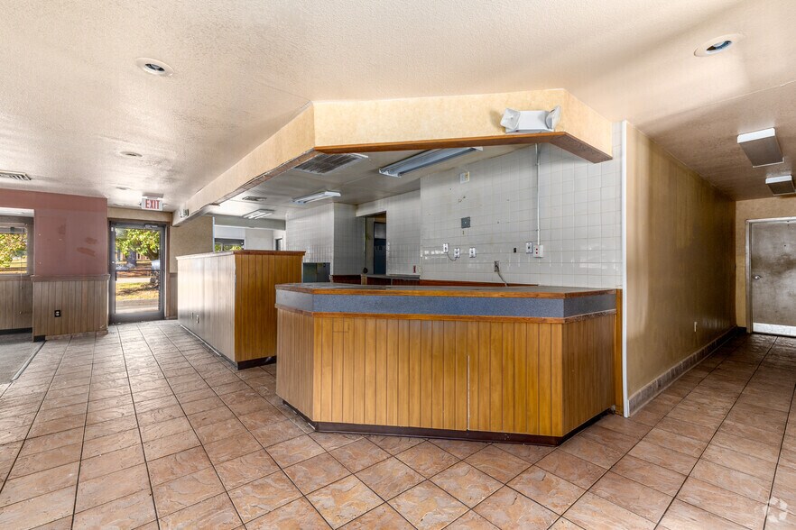 More Photos Of 1815 S Main St, Laurinburg Restaurant For Sale