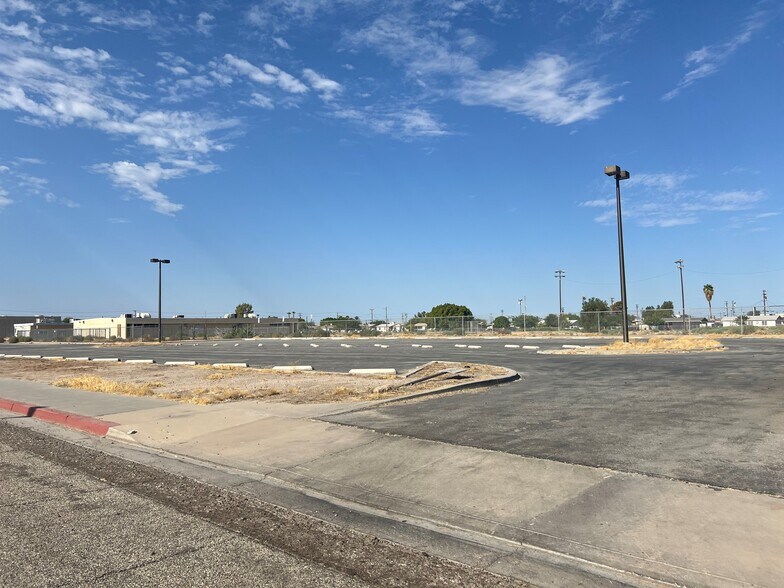 More Photos Of 401 S 3rd St, Blythe Religious Facility For Sale