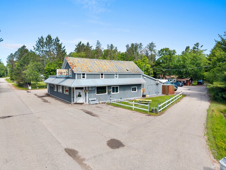 More Photos Of N12808 Northway Dr, Athelstane Restaurant For Sale