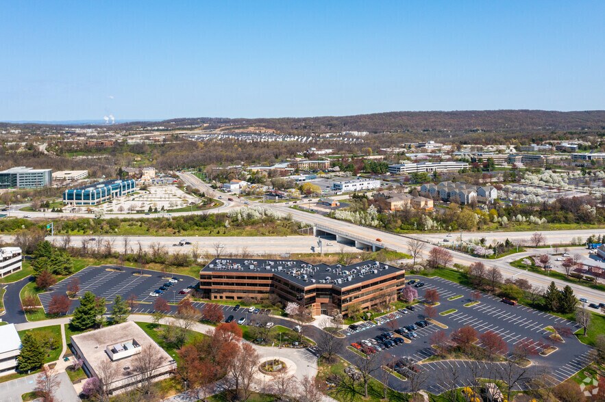 More Photos Of 101 Lindenwood Dr, Malvern Unknown For Sale