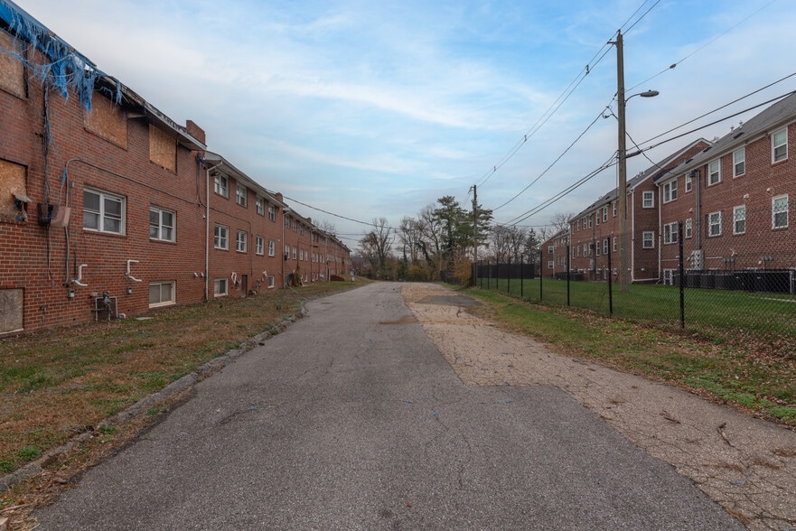 More Photos Of 4907-4921 Frederick Ave, Baltimore Apartments For Sale