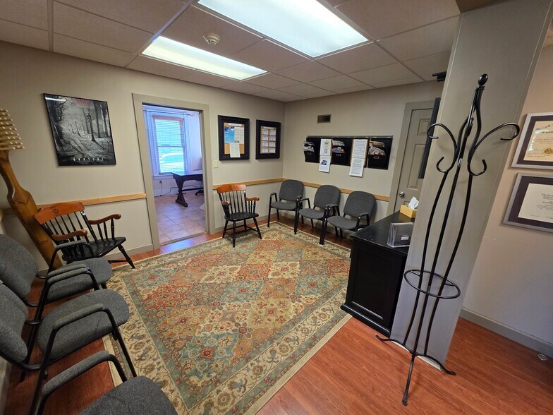 More Photos Of 45 Quassaick Ave, New Windsor Township Medical For Sale