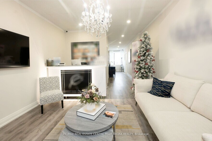 More Photos Of 90 Winges Rd, Vaughan Flex For Sale