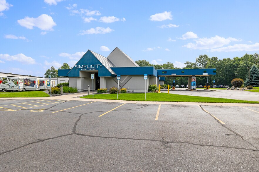 More Photos Of 3101 Hoover Rd, Stevens Point Bank For Sale