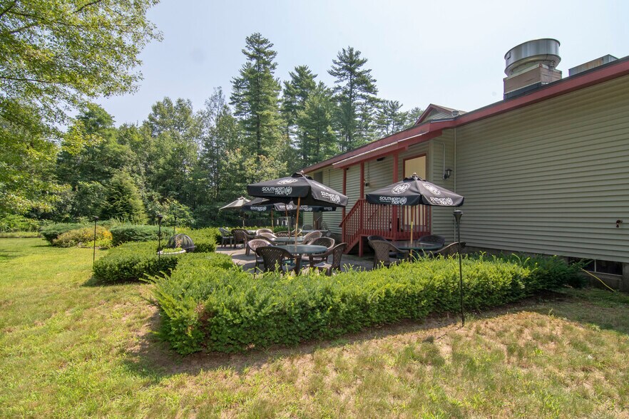 More Photos Of 910 Rock City Rd, Ballston Spa Restaurant For Sale