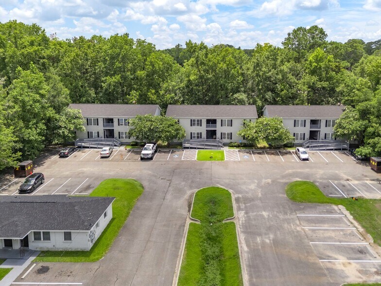 More Photos Of 4509-4511 Old Louisville Rd, Garden City Apartments For Sale