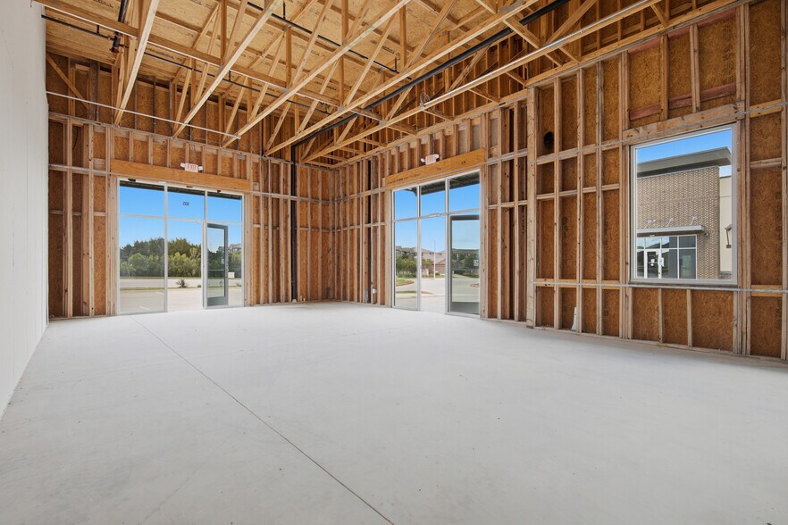 More Photos Of 610 Brashear Ln, Cedar Park General Retail For Lease