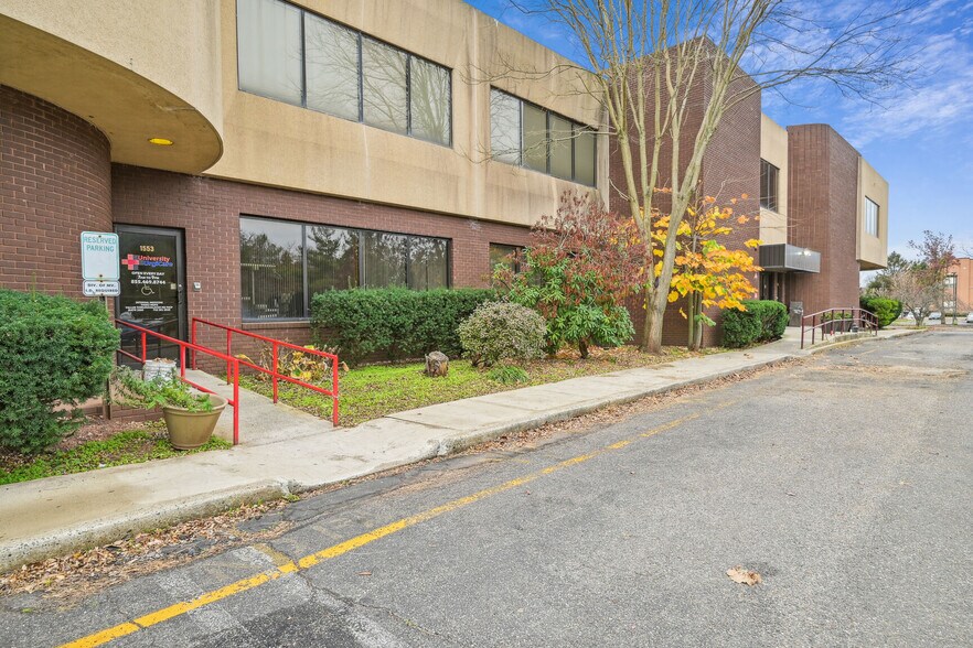 More Photos Of 1553 State Route 27, Somerset Office For Sale