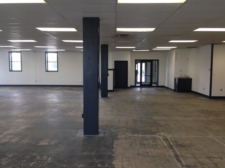More Photos Of 2001 Carbaugh Ave, Chambersburg Unknown For Lease