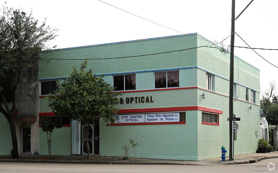 More Photos Of 3221 Fannin St, Houston Medical For Lease