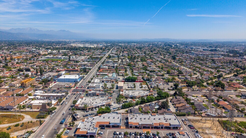 More Photos Of 8614 Valley Blvd, Rosemead Light Distribution For Sale