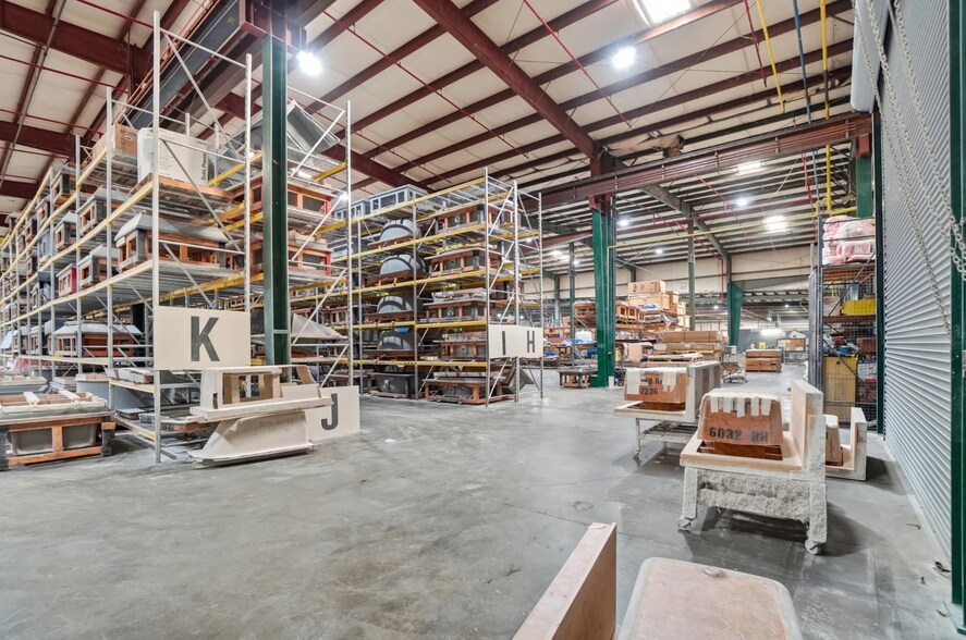 More Photos Of 10700 John Price Rd, Charlotte Warehouse For Lease
