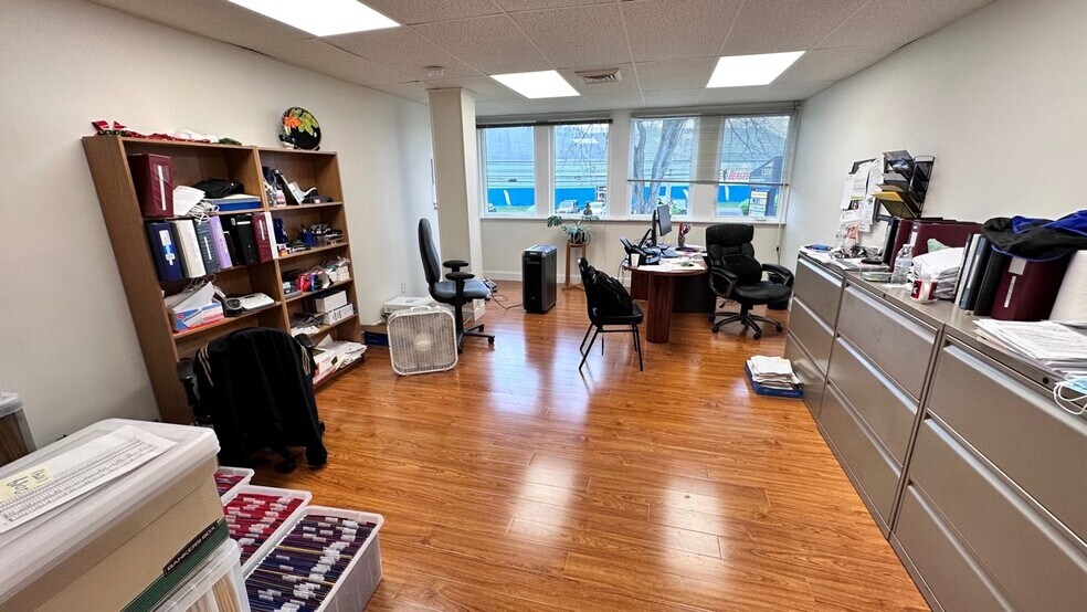 More Photos Of 1300 Industrial Blvd, Southampton Light Distribution For Lease