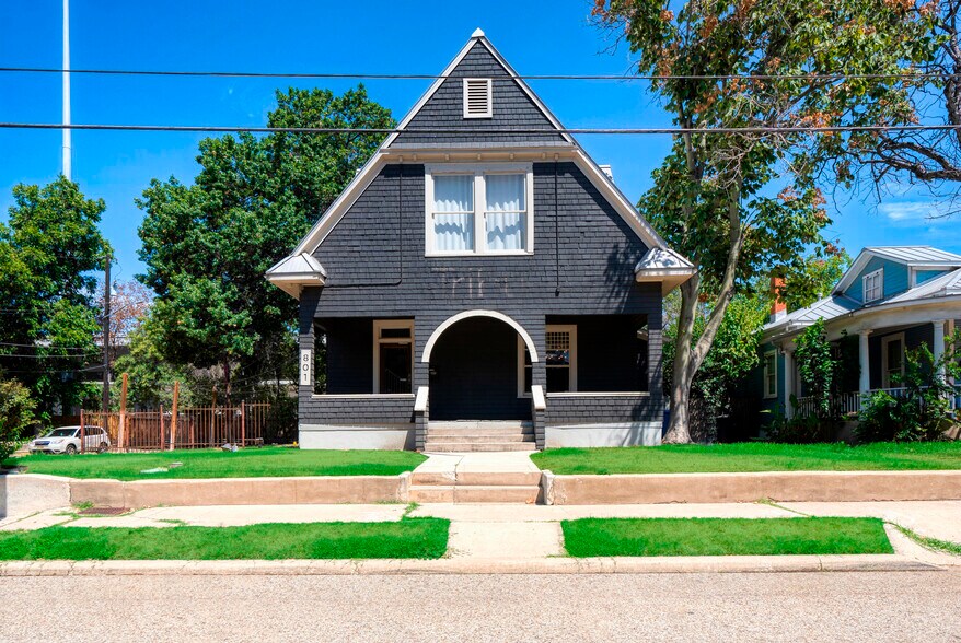 Primary Photo Of 801 E Quincy St, San Antonio Office Residential For Lease