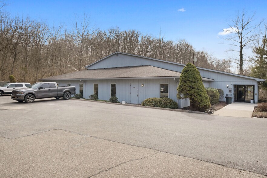 6620 Clough Pike, Cincinnati, OH 45244 Medical For Sale