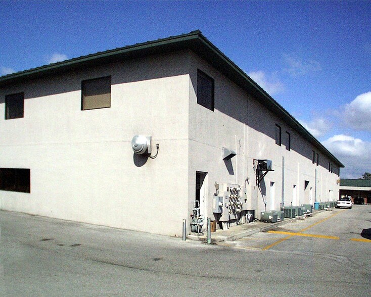 More Photos Of 3586 Aloma Ave, Winter Park Office For Sale