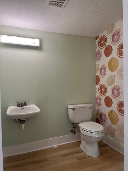 More Photos Of 209 N 8th St, Stroudsburg Office For Lease