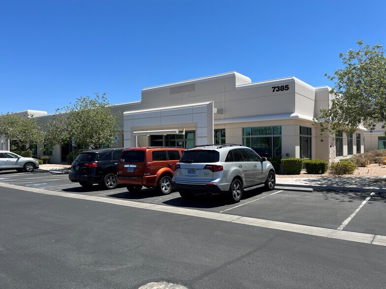 Primary Photo Of 7385 Prairie Falcon Rd, Las Vegas Office Residential For Lease