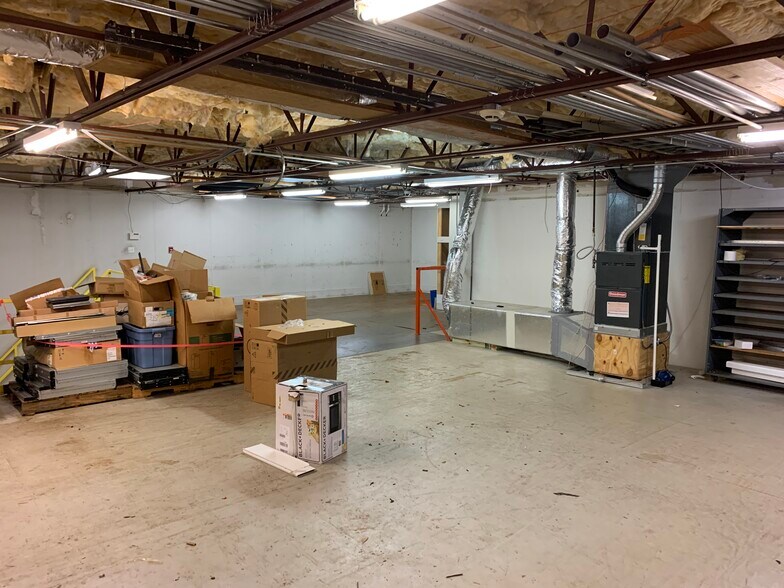 More Photos Of 5426 Guadalupe St, Austin Office For Sale