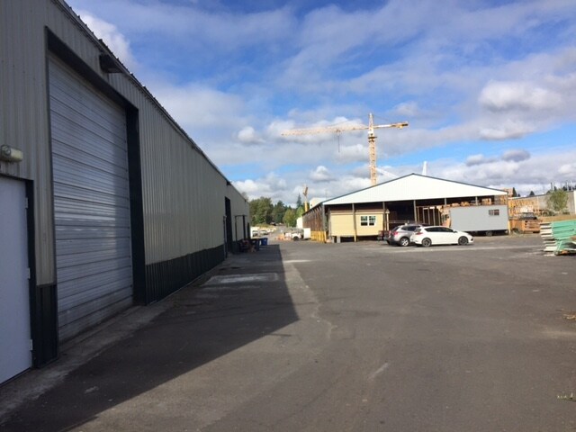 More Photos Of 3220 Pringle Rd SE, Salem Warehouse For Lease