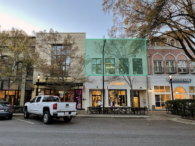 More Photos Of 125 N Main St, Greenville Loft Creative Space For Lease