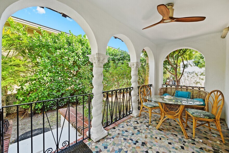 More Photos Of 36 Phoenetia Ave, Coral Gables Apartments For Sale