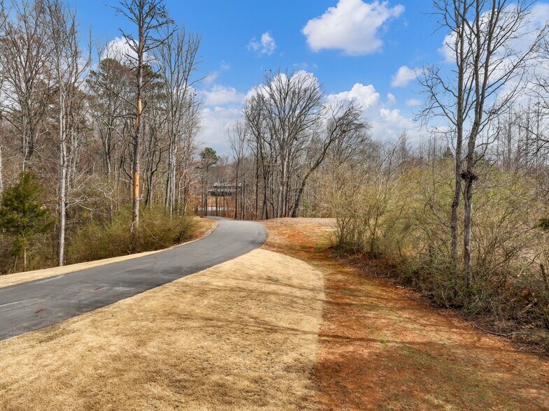 More Photos Of 3263 Tanners Mill Rd, Gainesville Specialty For Sale